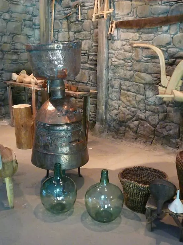 alquitara para elaboracion de orujo de potes