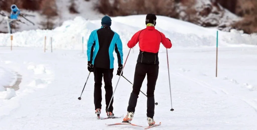 El origen de la marcha nórdica está en el ski